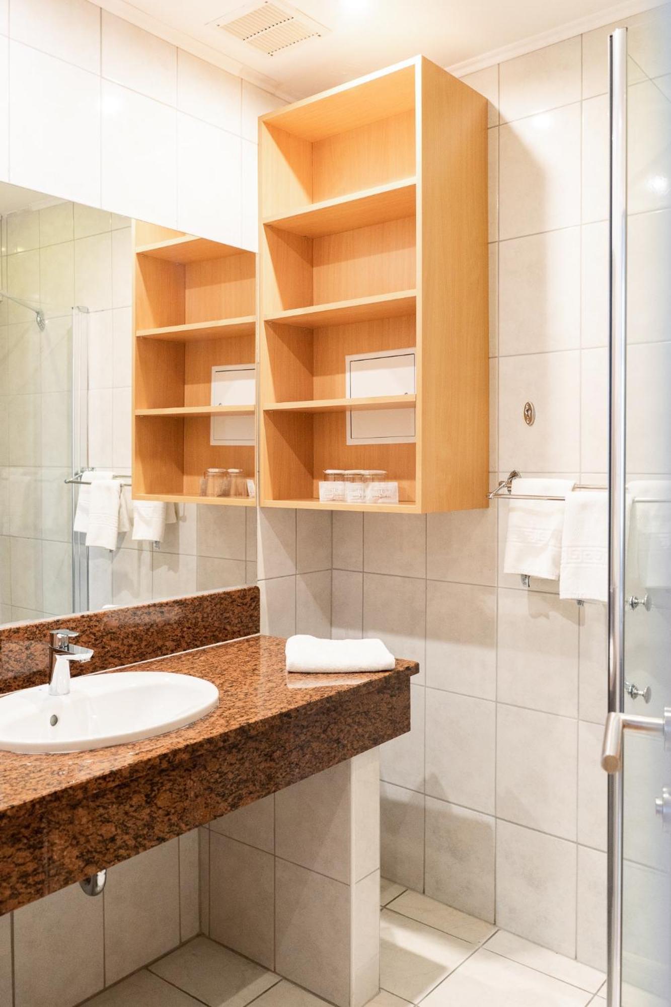 Bed & Breakfast Continental Hotel-pension